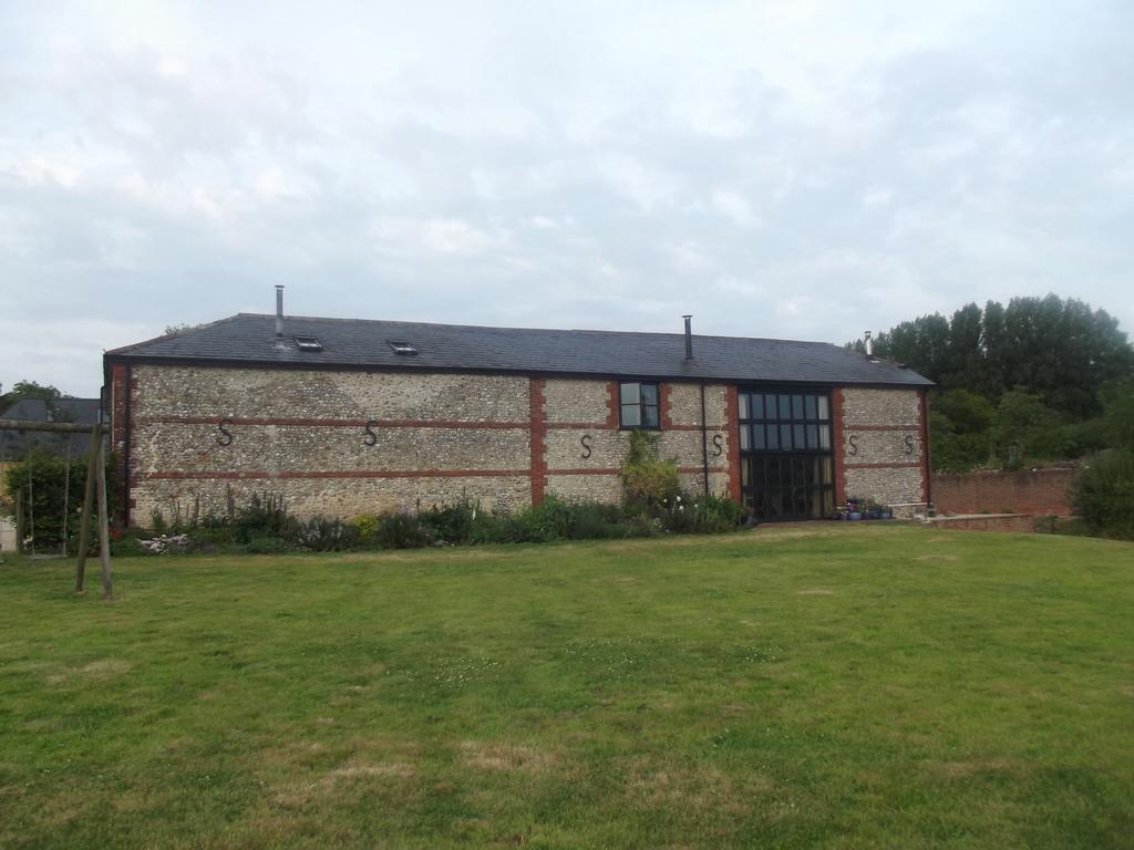Pleck Barn Bed & Breakfast Ansty  Bagian luar foto