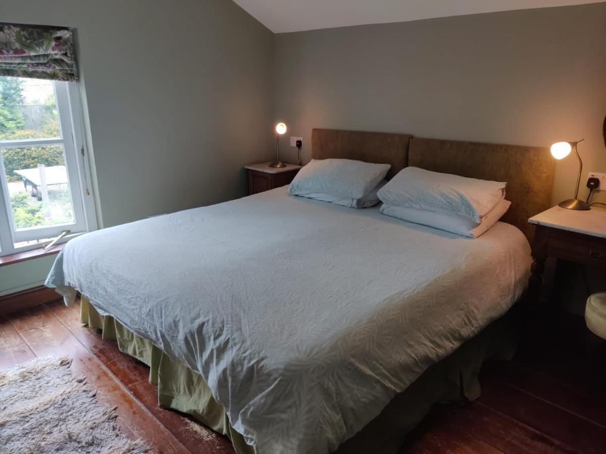 Pleck Barn Bed & Breakfast Ansty  Bagian luar foto