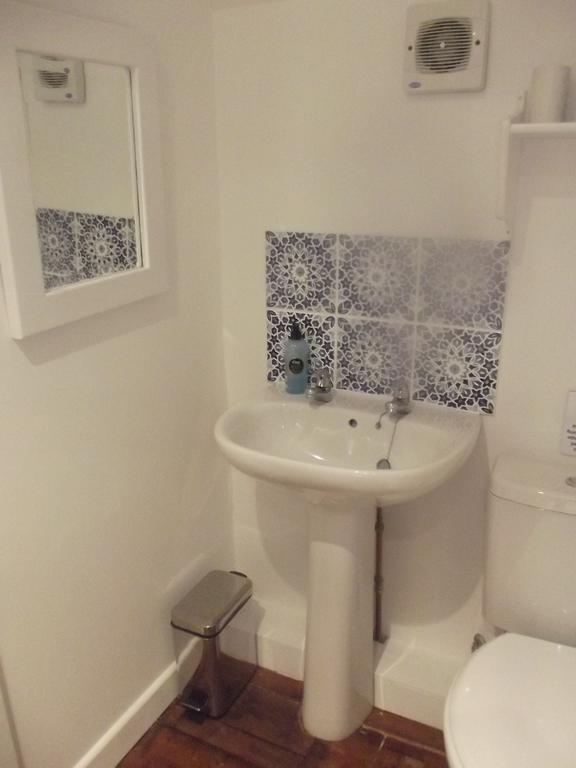 Pleck Barn Bed & Breakfast Ansty  Bagian luar foto