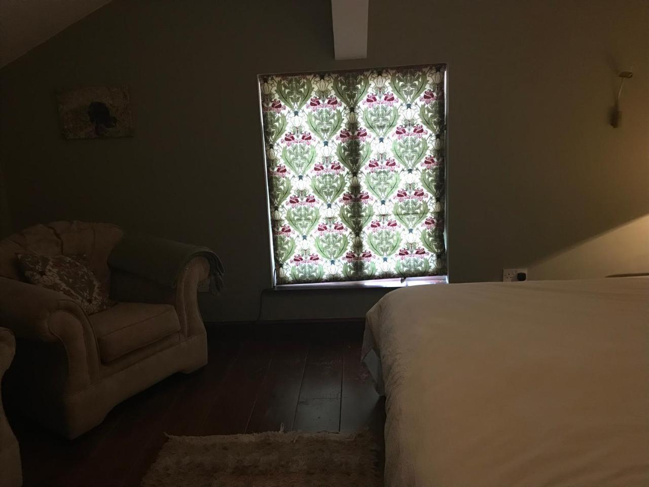 Pleck Barn Bed & Breakfast Ansty  Bagian luar foto